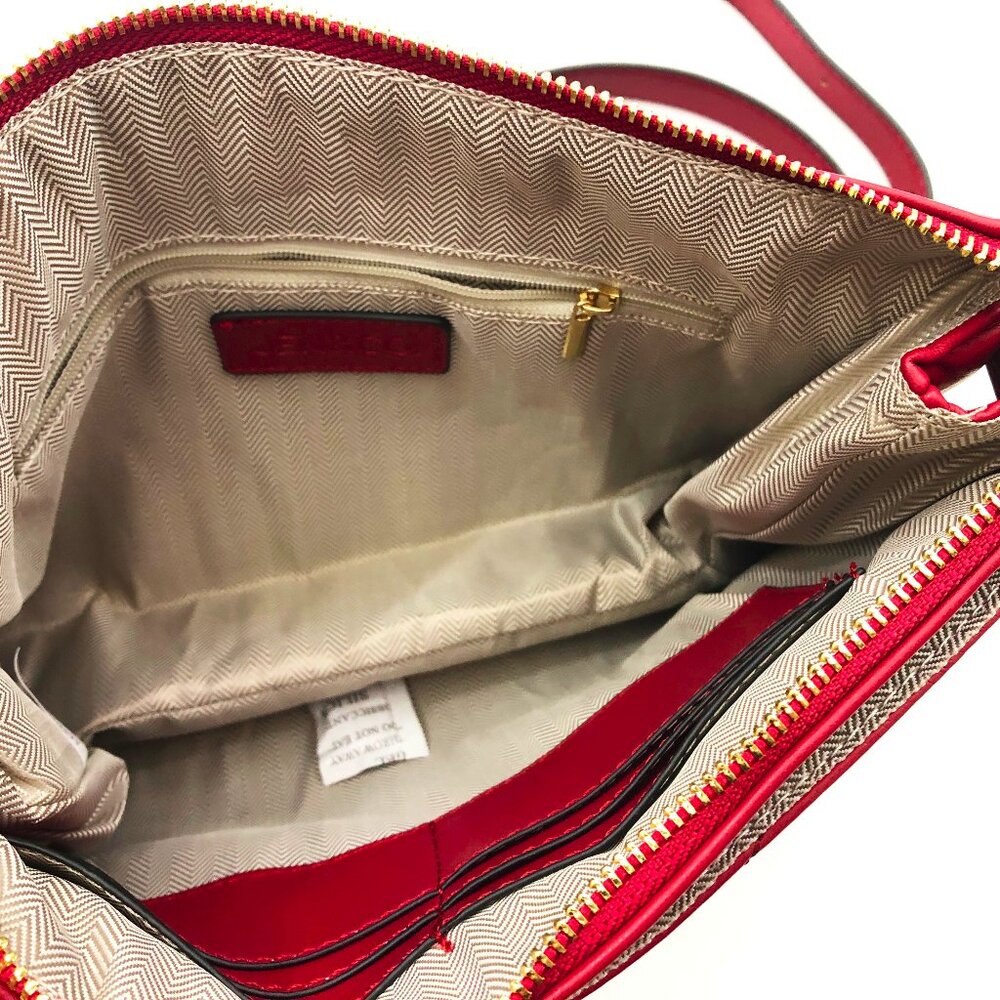 Jen & Co. Britt Vegan Puffer Crossbody Bag Red 11x8x2 inches - Picture 4 of 8